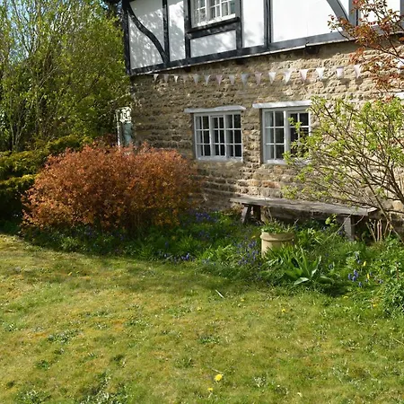 Bohemianbreezebreaks 4* Thornton Dale