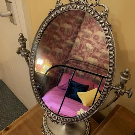 Couette-café Bohemianbreezebreaks 4*